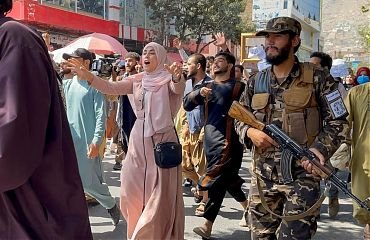 afg women street mozahira.jpg